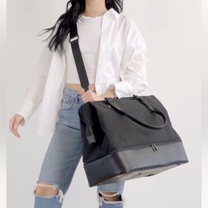 BEIS Weekender Bag in Black (NWT)